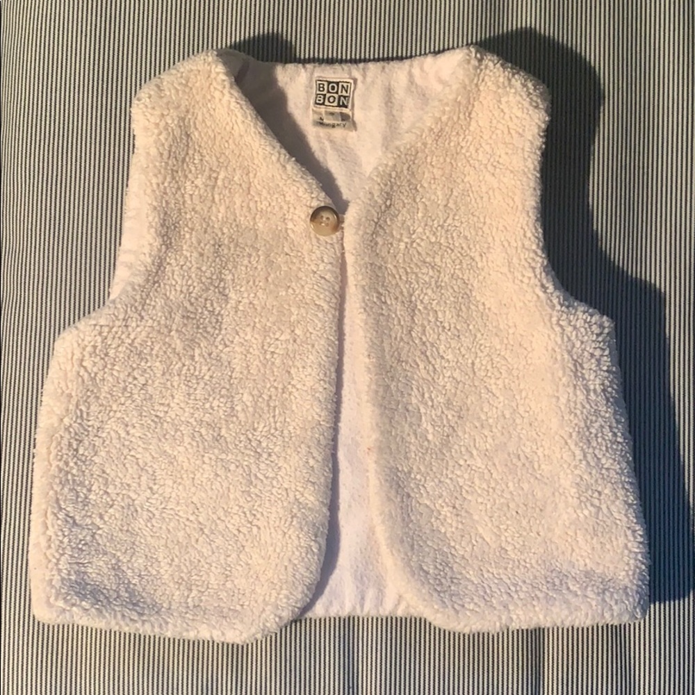 Bonton fleece vest size 3